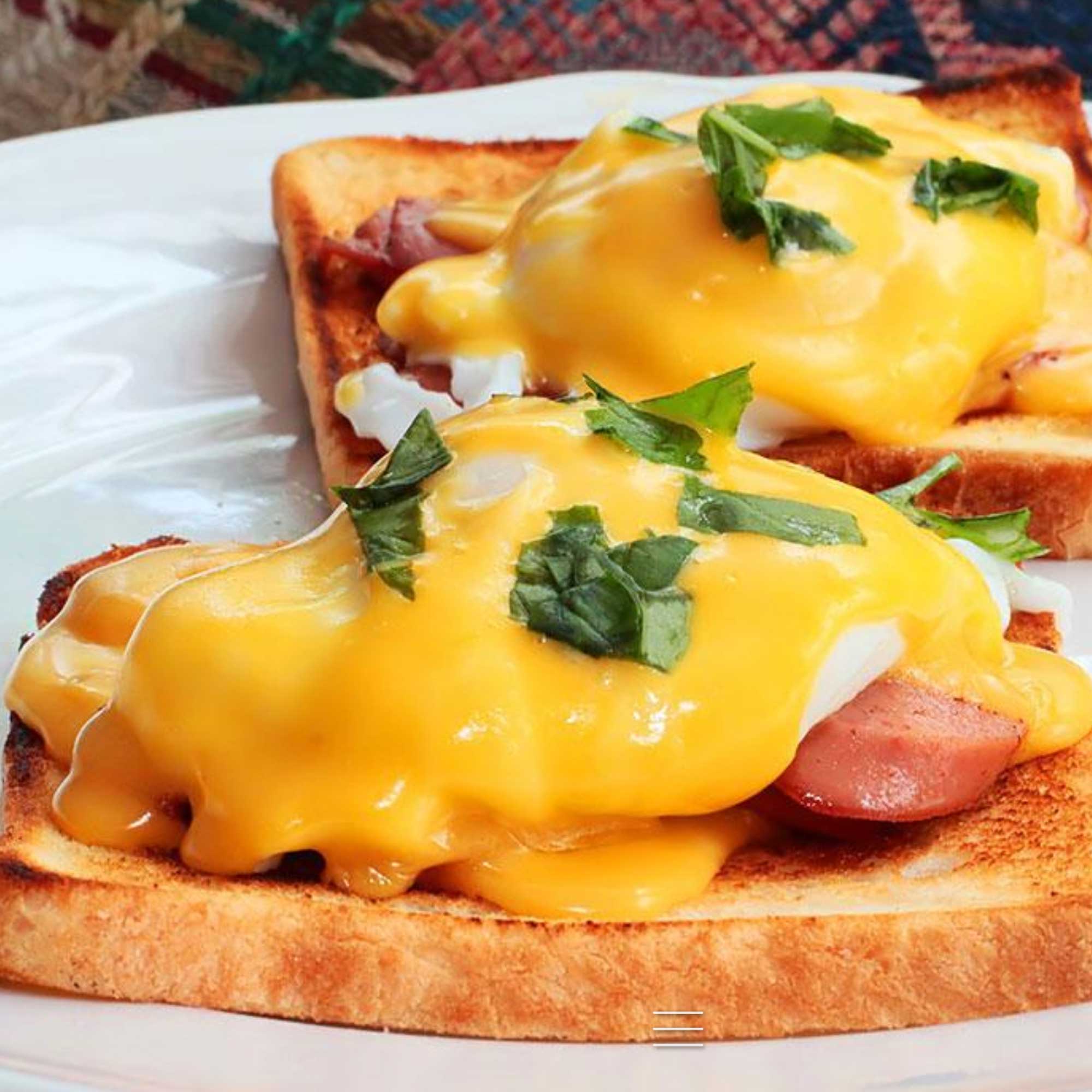 Eggs Benedict Sandwich