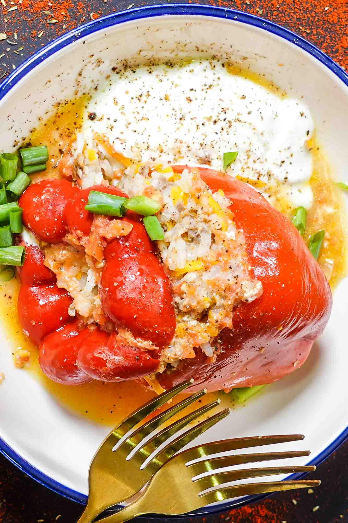 Stuffed Peppers with Ground Beef and Rice
